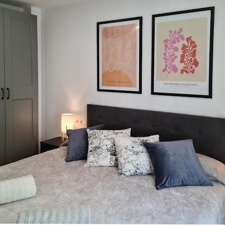 Ad21Sevilla - Suite Bagian luar foto
