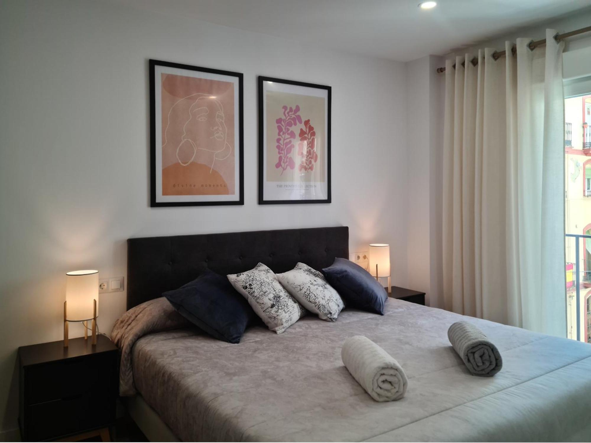Ad21Sevilla - Suite Bagian luar foto