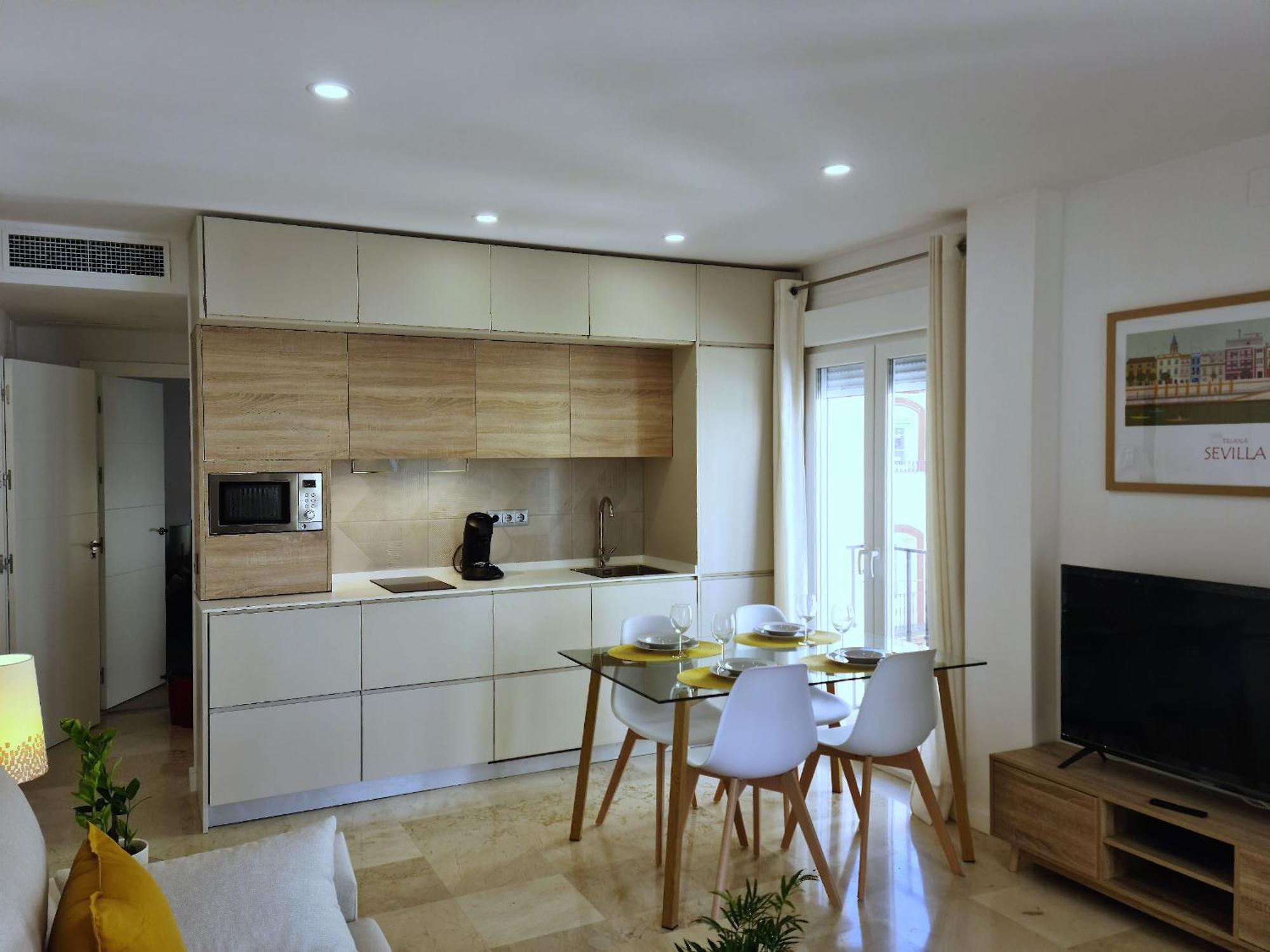 Ad21Sevilla - Suite Bagian luar foto
