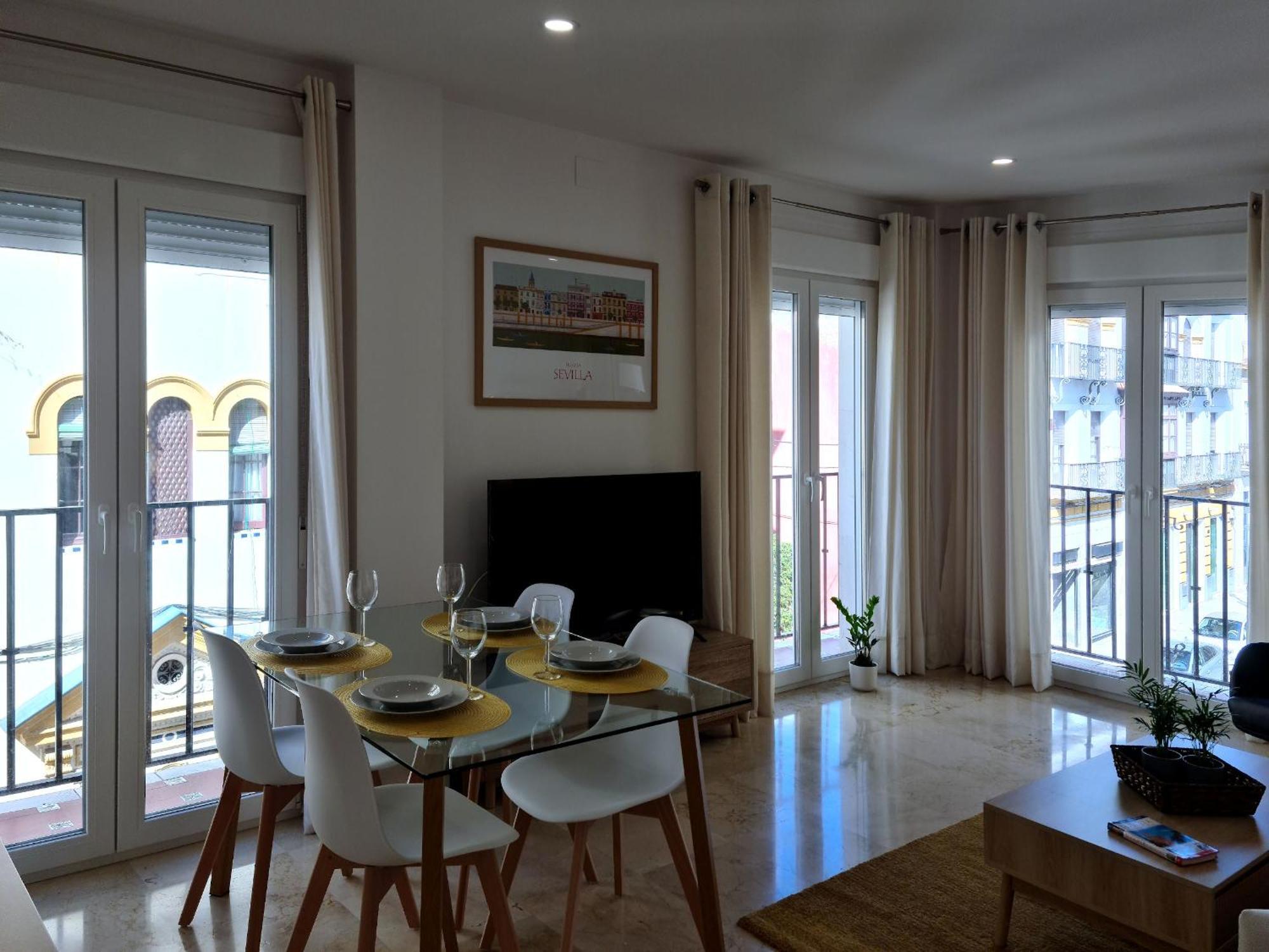 Ad21Sevilla - Suite Bagian luar foto